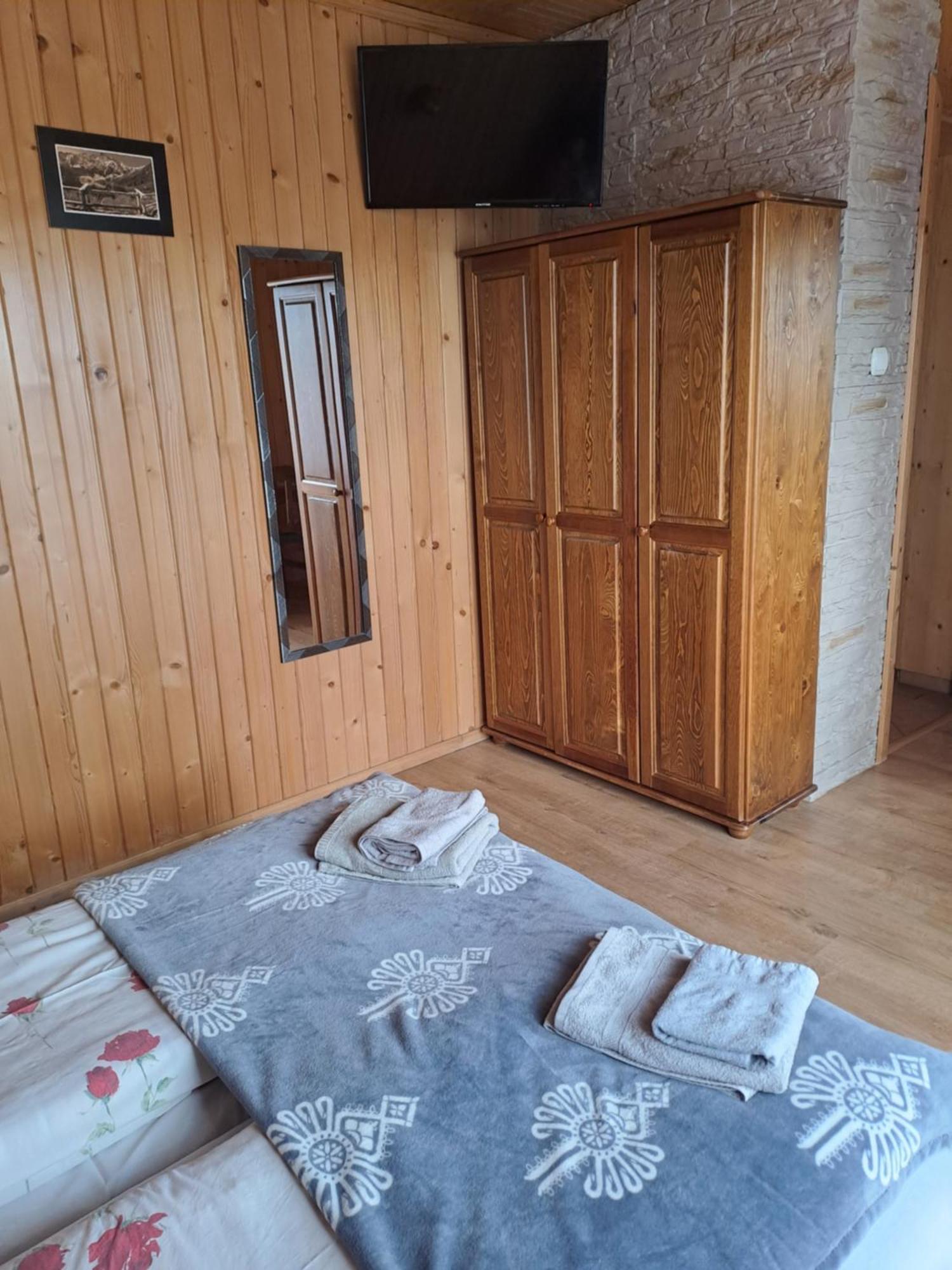 Noclegi Brzegi Exterior foto