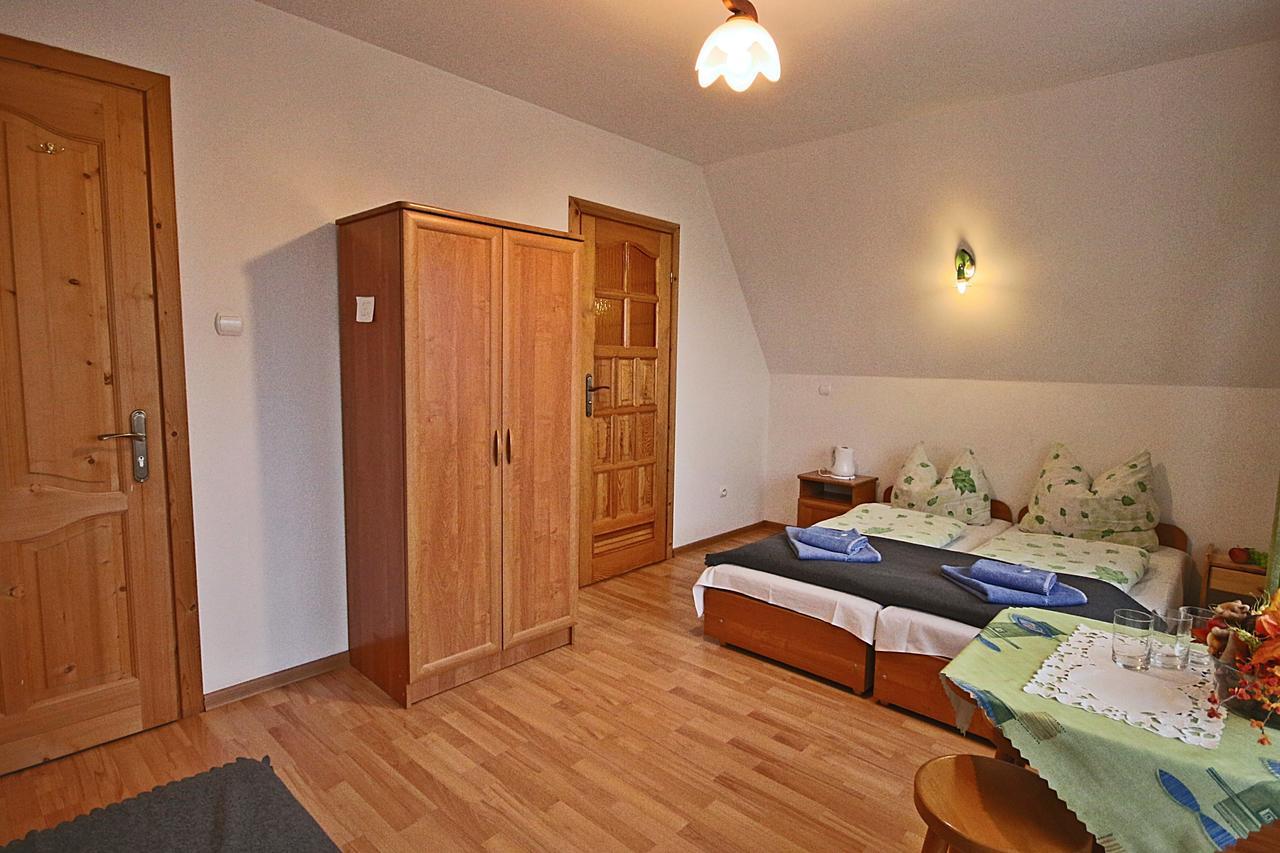 Noclegi Brzegi Exterior foto